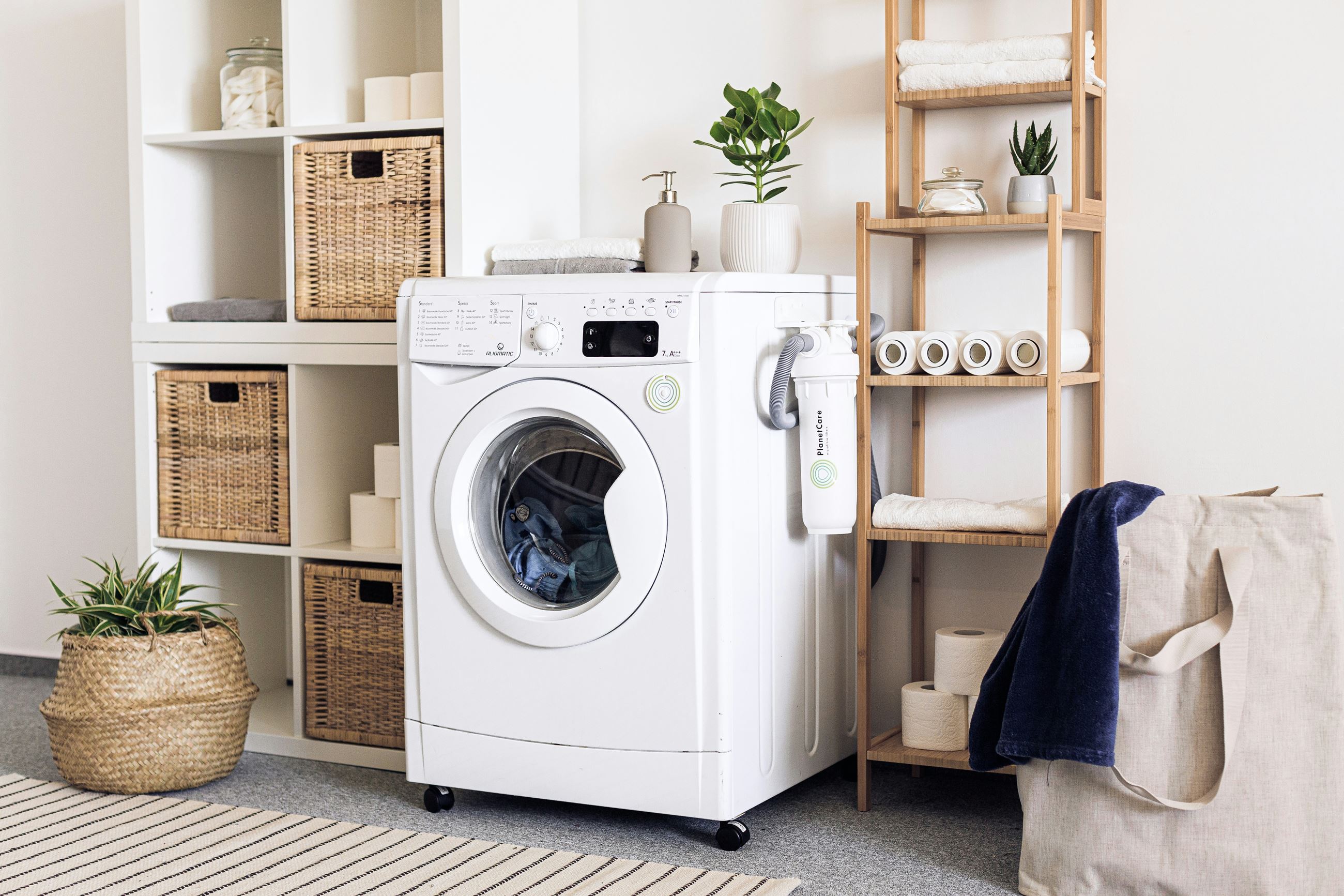Picture of washing machine in laundry room